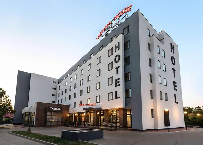 Vienna House Easy By Wyndham Bucharest Airport Hotel Otopeni
