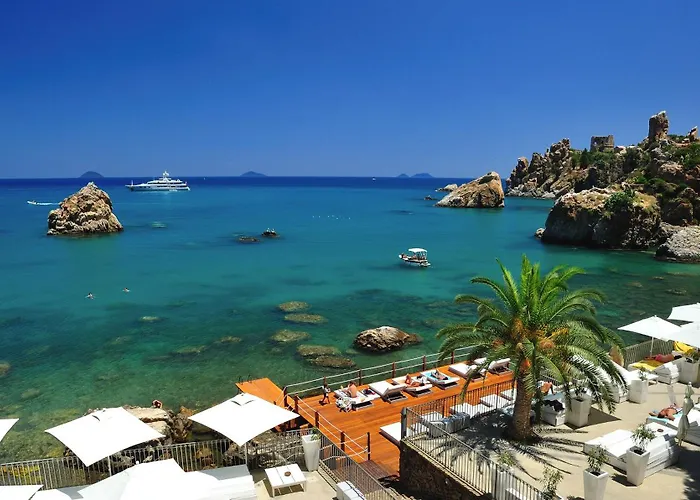 Le Calette Bay Hotel Cefalu