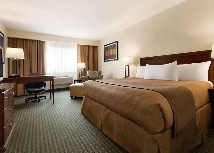 Travelodge Hotel By Wyndham Weyburn