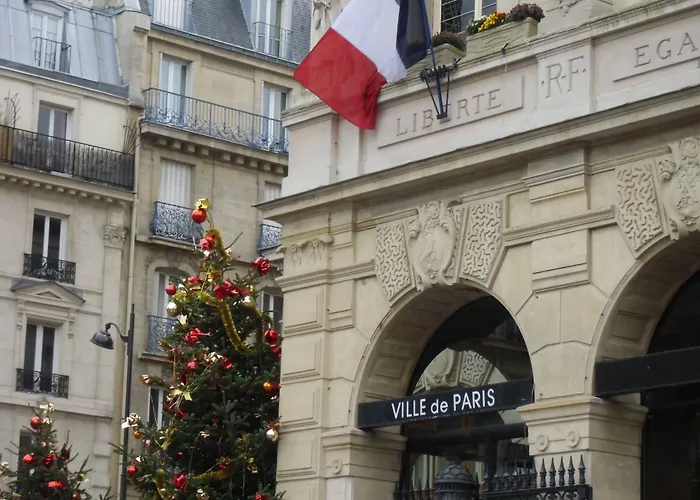 Hotel Eden Montmartre París