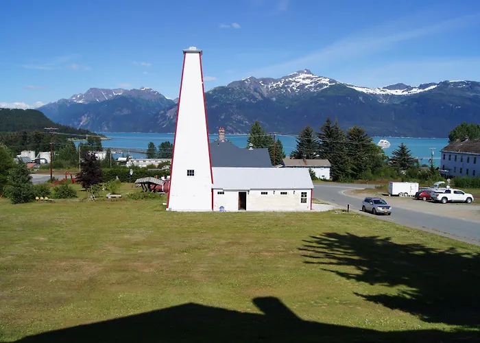 Hotel Halsingland Haines
