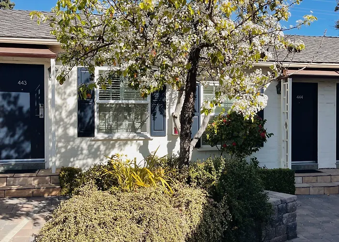 Hotel Le Petit Pali Brentwood Los Ángeles