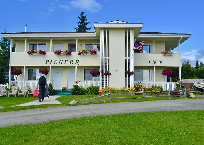 Pioneer Inn Downtown Homer
