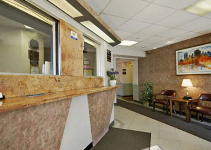 Super 8 By Wyndham Long Island City Lga Hotel Nueva York