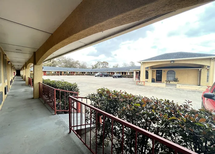 Regency Inn - Channelview