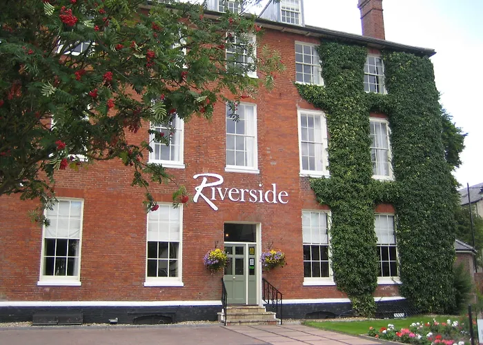 The Riverside House Hotel Mildenhall