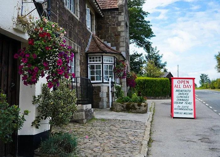 Fox & Hounds Hotel Lydford