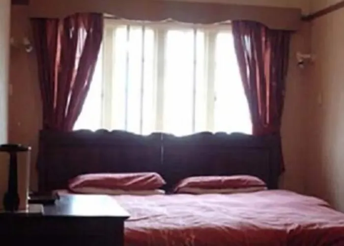 Fox & Hounds Hotel Lydford