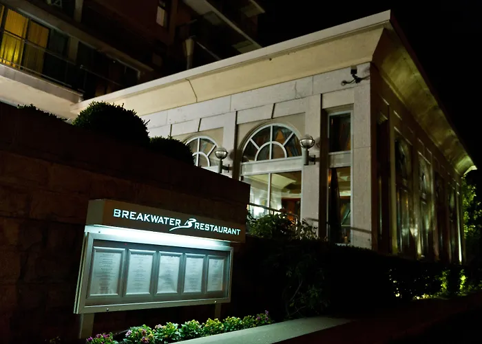 The Waterside Inn Mississauga