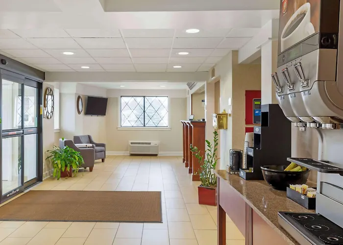 Best Western Plus The Inn At Sharon/Foxboro