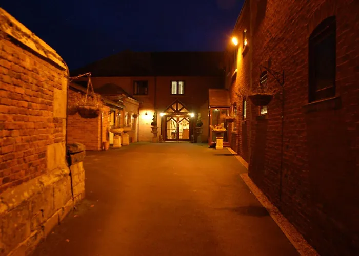 Albright Hussey Manor Hotel Hadnall