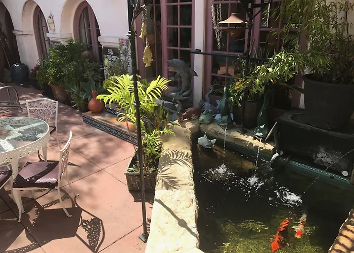 Villa Rosa Inn Santa Bárbara