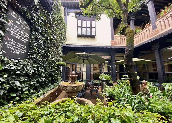 Hotel Mansion Iturbe Pátzcuaro
