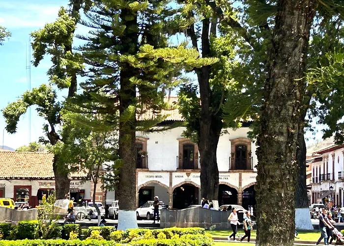 Hotel Mansion Iturbe Pátzcuaro