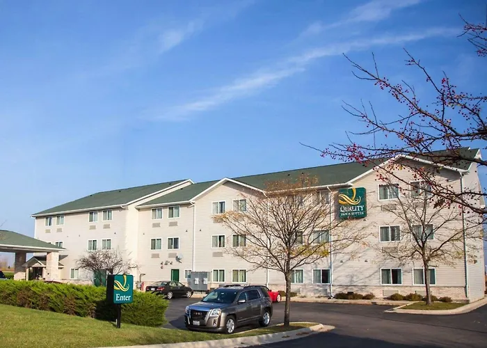 Quality Inn & Suites Loves Park Near Rockford