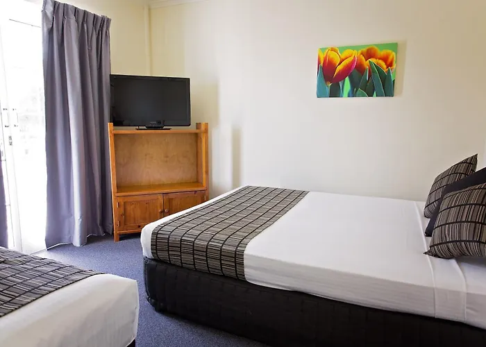 White Lace Motor Inn Mackay