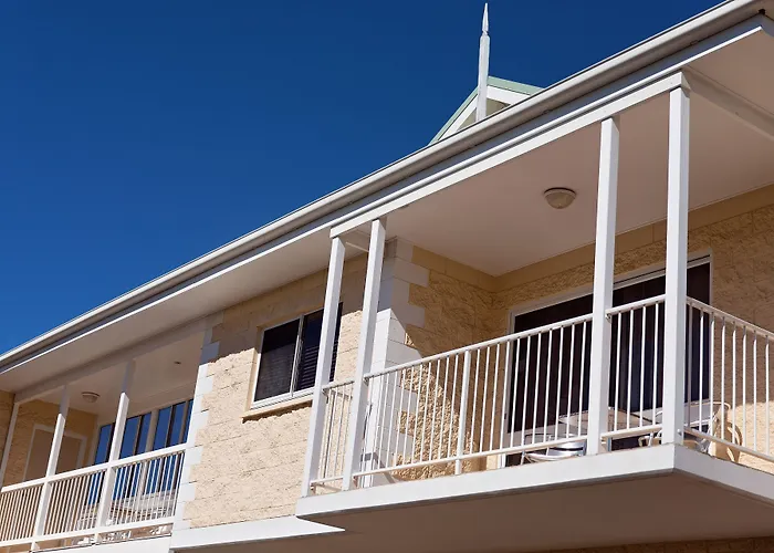 White Lace Motor Inn Mackay