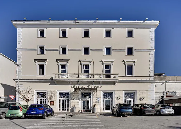 Hotel De La Ville Civitavecchia