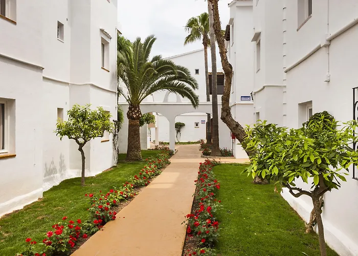 Globales Aparthotel Bouganvilla Sa Coma 