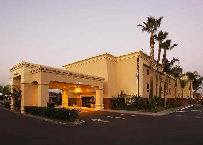 Best Western Plus Arrowhead Hotel Colton