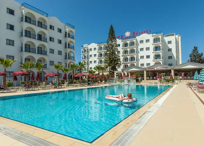 Crown Resorts Elamaris Protaras
