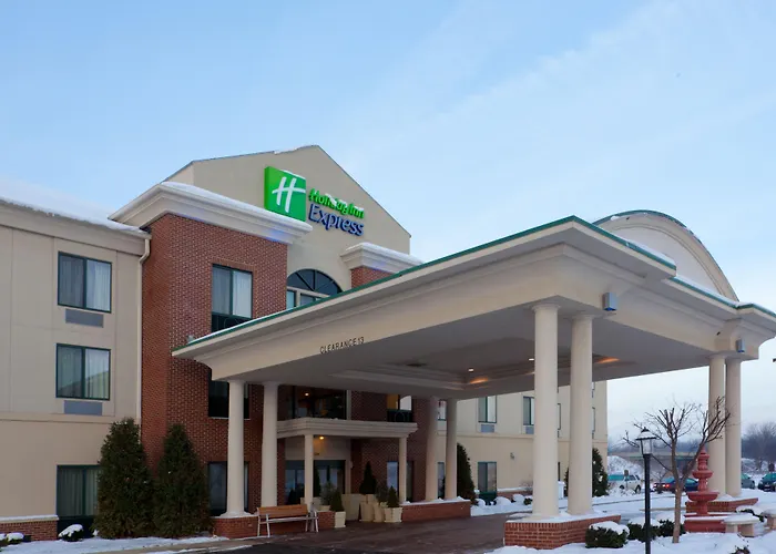 Holiday Inn Express Lordstown-Newton Falls/Warren By Ihg