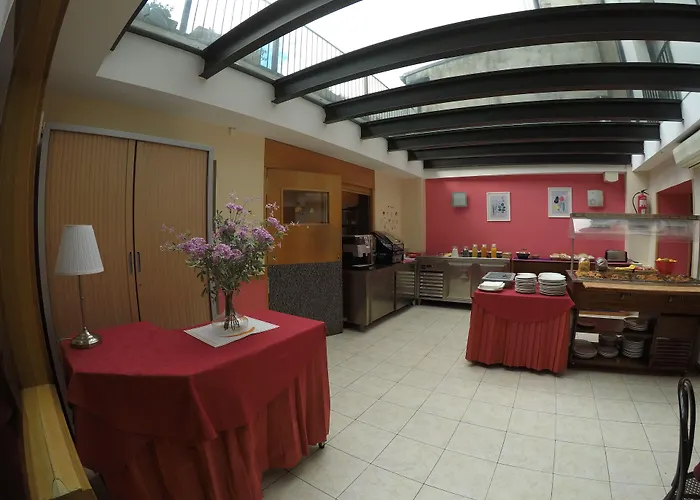 Somriu Hotel City M28 Andorra la Vieja