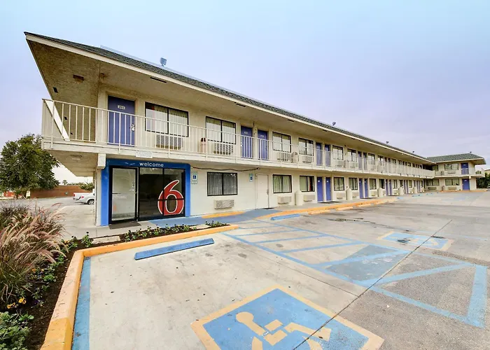 Motel 6-San Marcos, TX