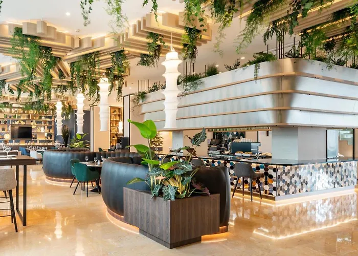 Ilunion Valencia 4 Hotel