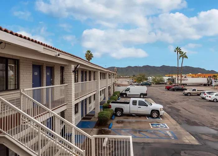 Motel 6 Eloy Arizona Casa Grande Arizola
