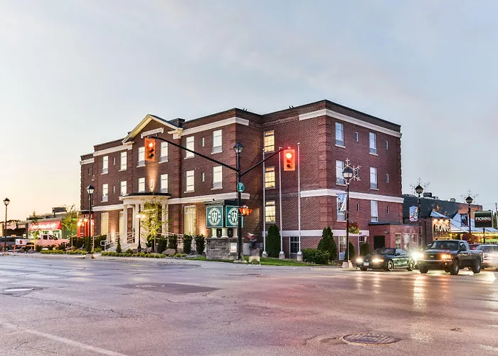 The Champlain Waterfront Hotel, An Ascend Collection Hotel Orillia