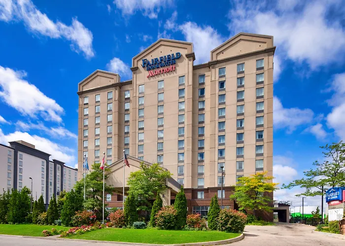 Fairfield Inn & Suites By Marriott Toronto Airport Mississauga
