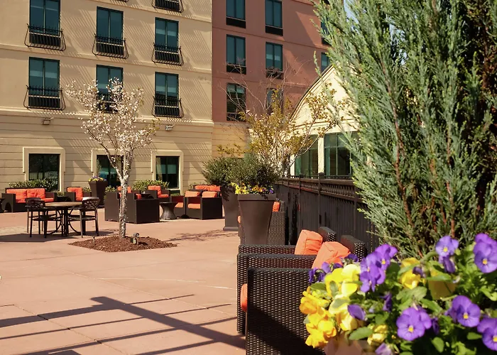 Hilton Garden Inn Atlanta Airport/Millenium Center College Park