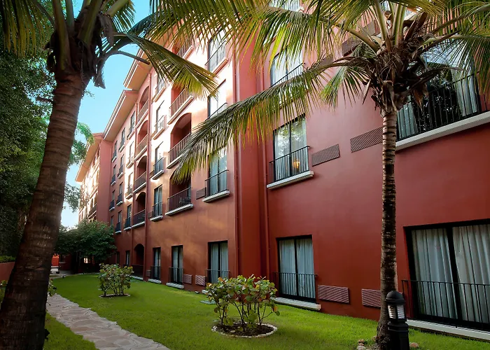 Courtyard By Marriott Santo Domingo Hotel