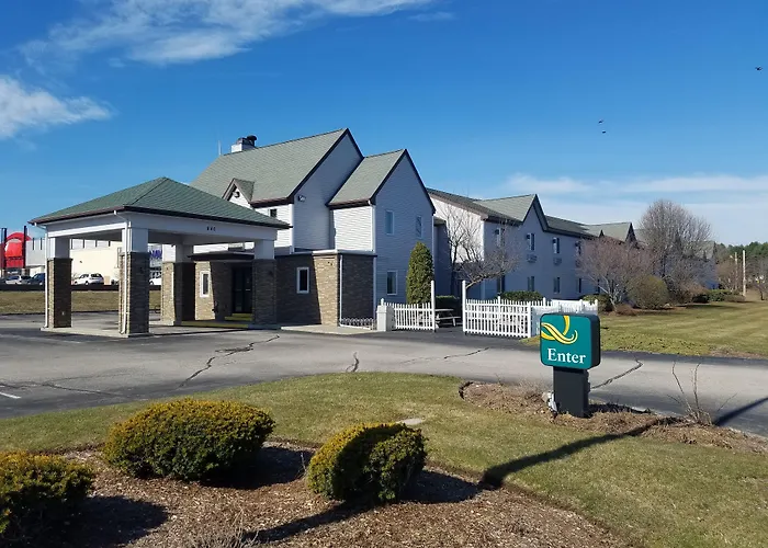 Residences At Solomon Pond Marlborough