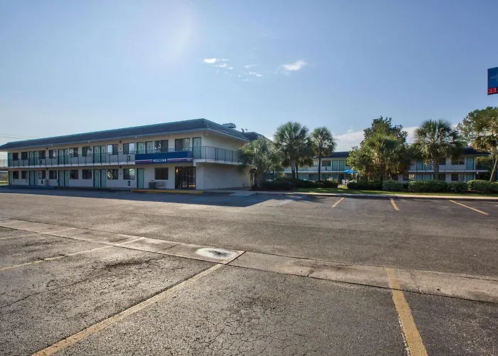 Motel 6-Valdosta, Ga - University