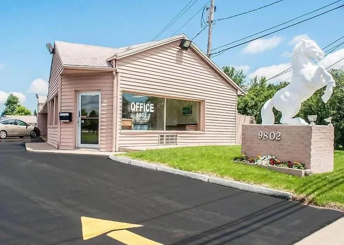 Rodeway Inn & Suites Niagara Falls