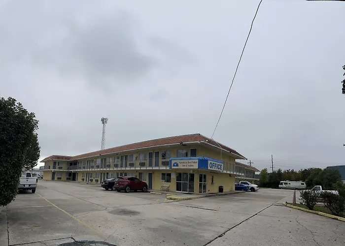 Americas Best Value Inn And Suites Groves