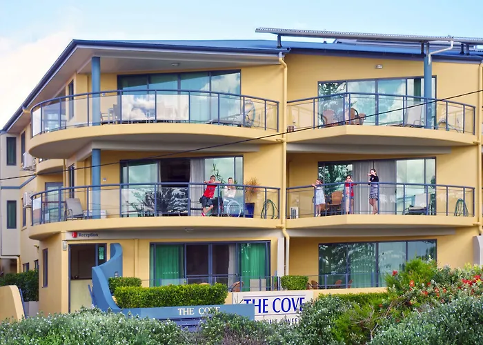 The Cove Yamba Aparthotel