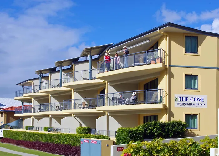The Cove Yamba Aparthotel