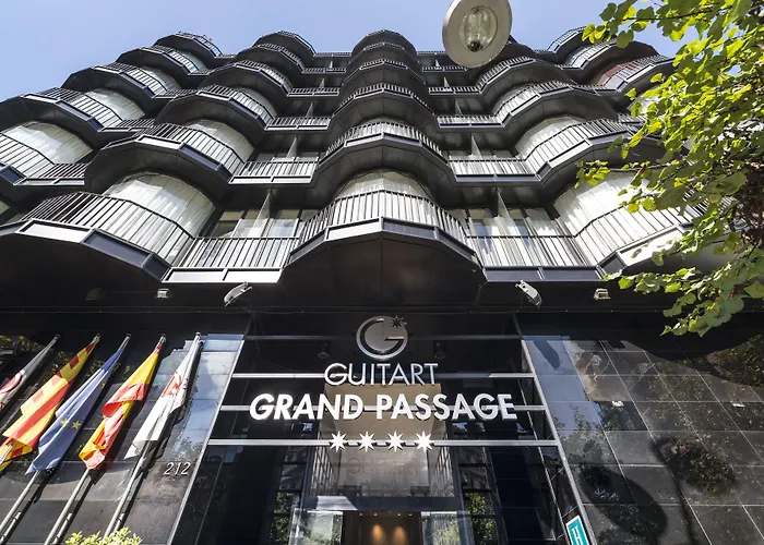 Guitart Grand Passage Otel Barselona