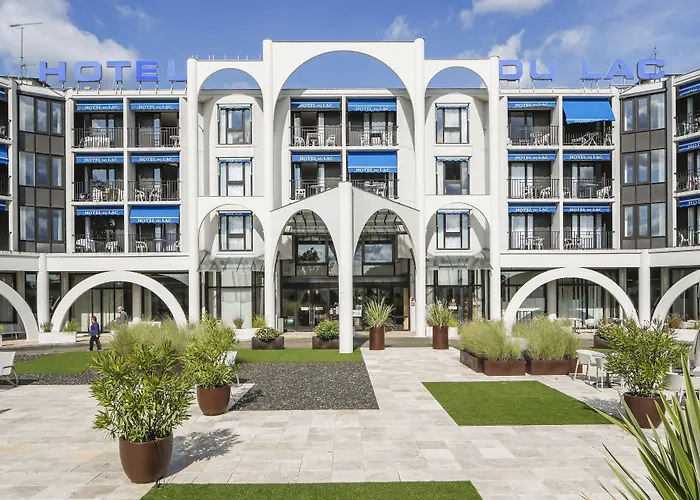 Brit Hotel du Lac Saint-Paul-lès-Dax