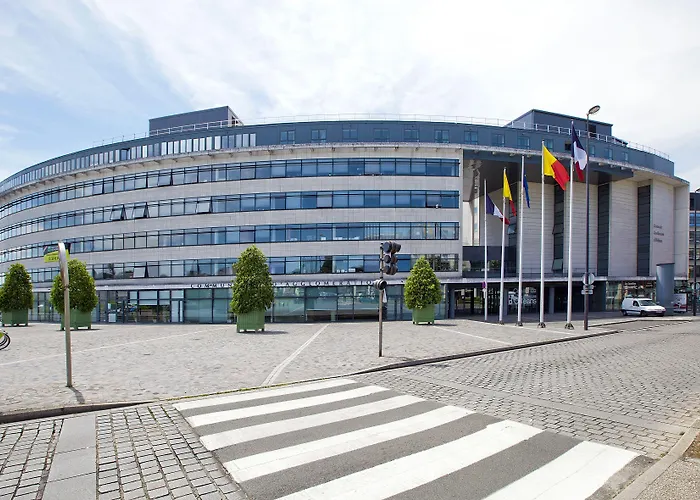 Sejours & Affaires Orleans Jeanne D'Arc Aparthotel