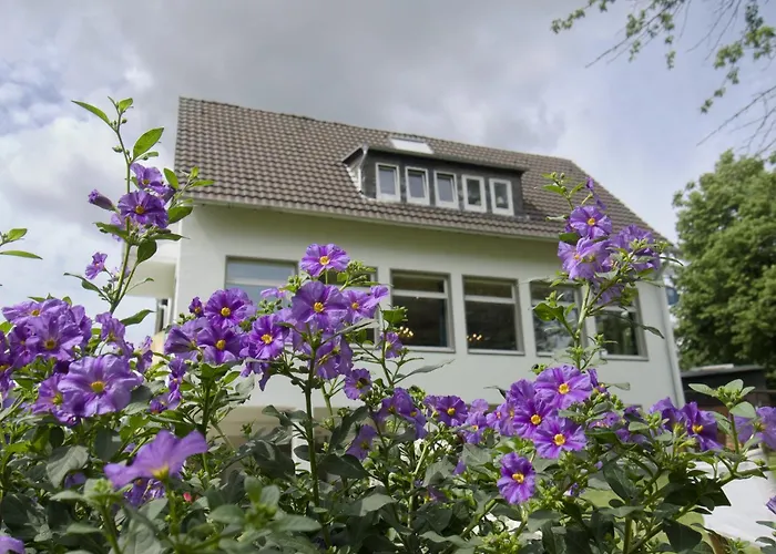 Faehrhaus Hotel Am Rhein By Mayburgh Düsseldorf