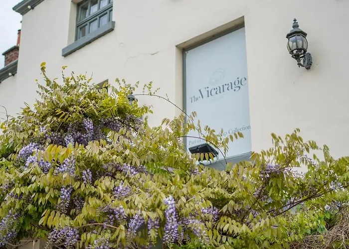 The Vicarage Hotel Holmes Chapel