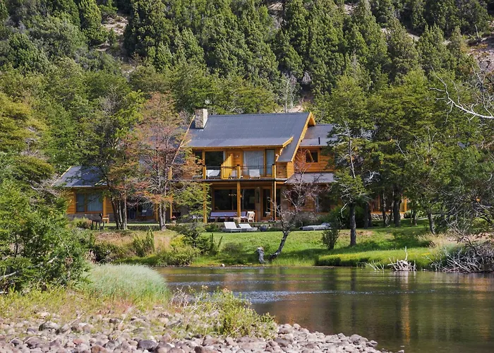 Rio Hermoso Hotel De Montana San Martín de los Andes