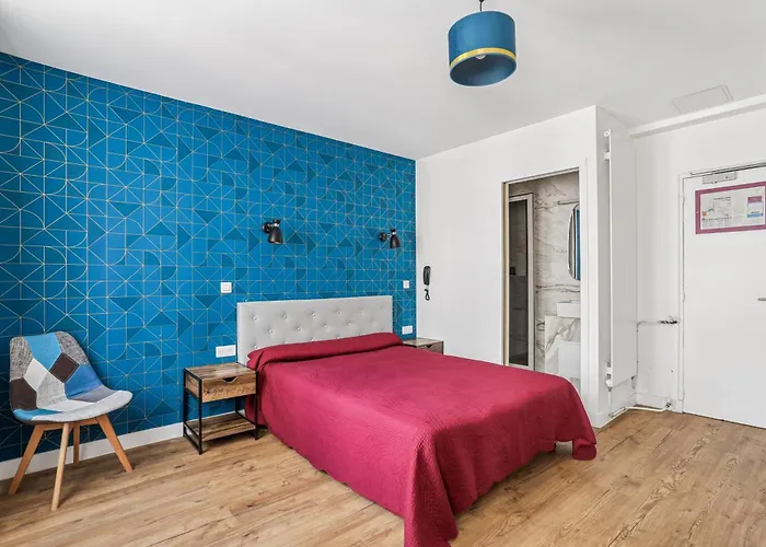 Hotel Telemaque Paris