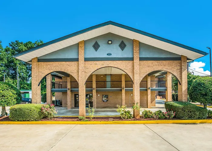 Americas Best Value Inn Stockbridge