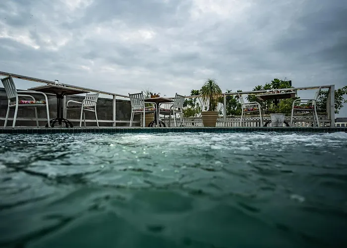 Tripli Hotels Shiv Villas Udaipur