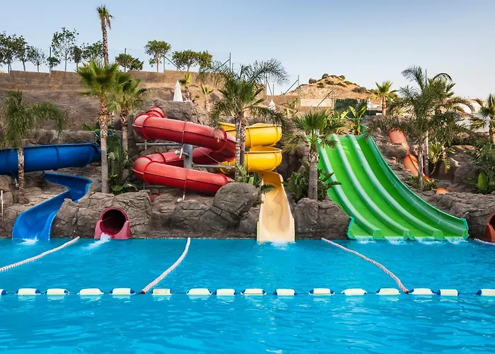 Globales Los Patos Park Benalmádena
